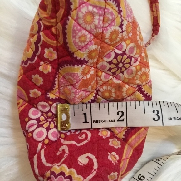 Vera Bradley zippered pouch with removable strap - Picture 5 of 8